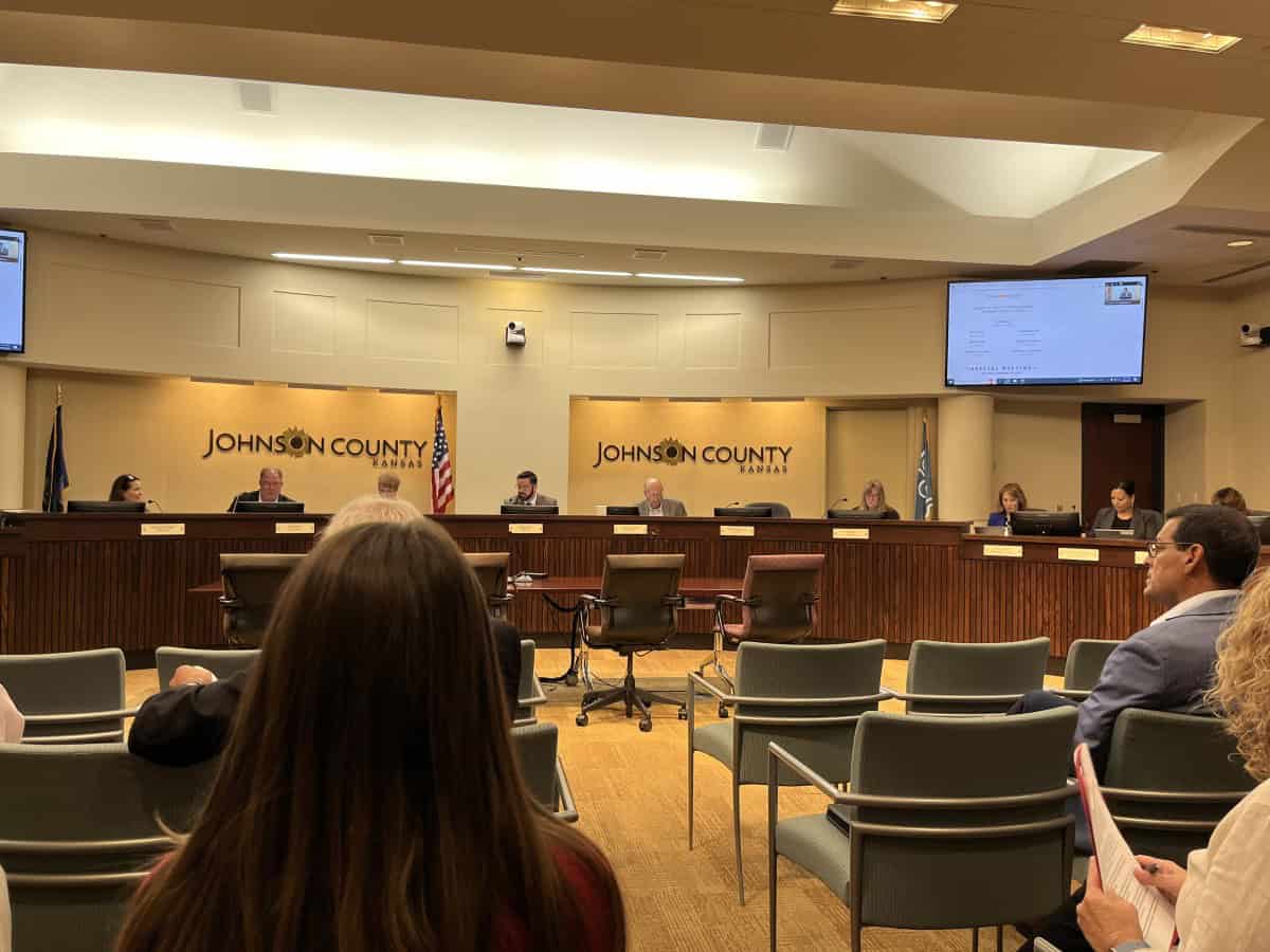 Johnson County commissioners discuss homeless shelter options